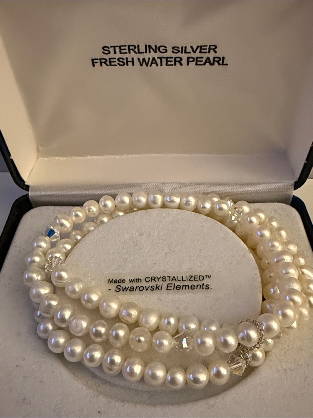 Sterling Silver Freshwater Pearl bracelet with Swarovski Elements